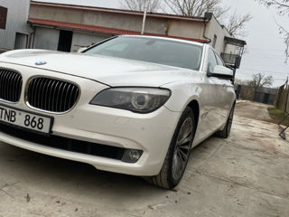 BMW 7 Series foto 3