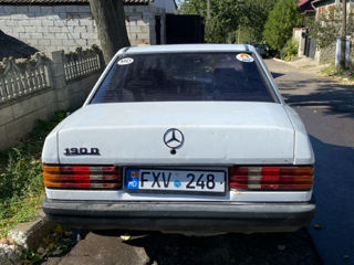 Mercedes 190 foto 5