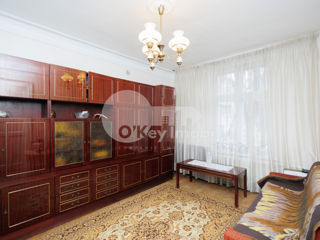 Apartament cu 2 camere, 60 m², Centru, Chișinău foto 2