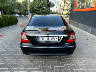 Mercedes E-Class foto 4