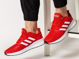 Мужские  кроссовки от Adidas в оригенале