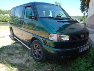 Volkswagen Transporter foto 1