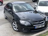 Subaru Legacy foto 4