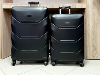 Asortiment mare de valize, livrarea in toata Moldova repede si ieftin foto 8