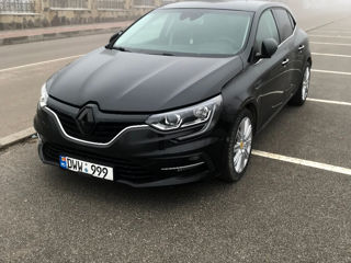 Renault Megane foto 2