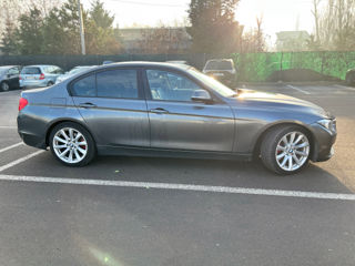 BMW 3 Series foto 5