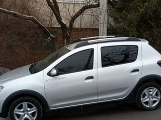 Dacia Sandero Stepway foto 1