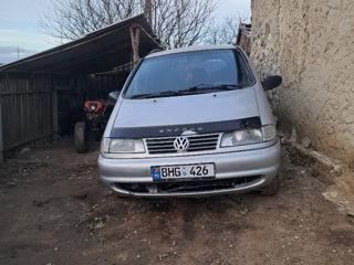 Volkswagen Sharan foto 2