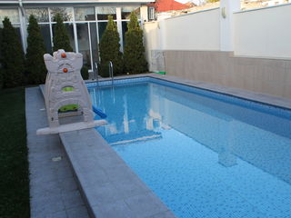 Se vinde 2 case  in zona privata, locatie perfecta! Com. Stauceni! Euroreparatie! Complet Mobilat!! foto 3