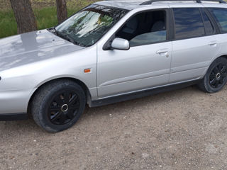 Nissan Primera foto 5