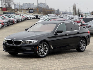 BMW 5 Series foto 4