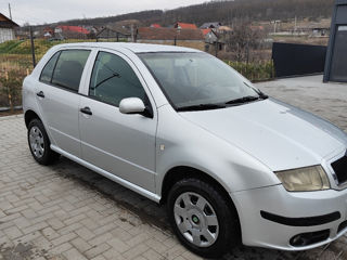 Skoda Fabia foto 2