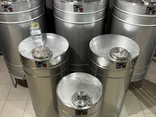 Butoaie din inox, aparat de țuică cu fund dublu de la 70l-1000l din inox / бочки из нержавейки foto 3