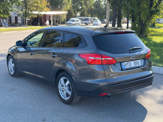 Ford Focus foto 4