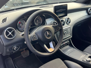 Mercedes CLA foto 12