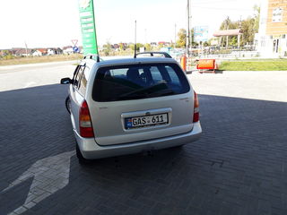 Opel Astra foto 4