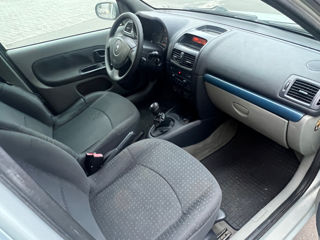 Renault Clio foto 5