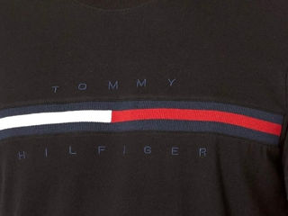 Новая оригинальная футболка Tommy Hilfiger (M,L,XL,2XL) foto 4