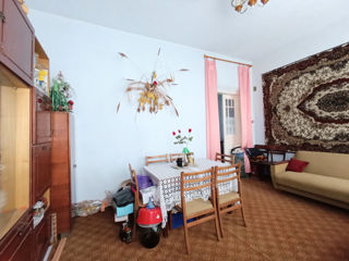Casă de vânzare în orașul Drochia – zonă liniștită, perfectă pentru o familie! foto 6