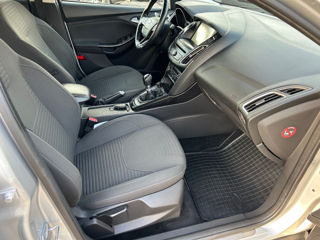Ford Focus фото 15