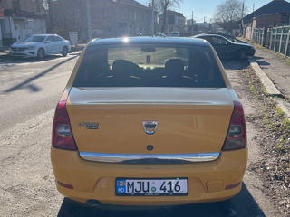 Dacia Logan foto 3