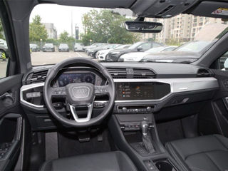 Audi Q3 foto 9