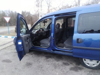 Opel Combo foto 8