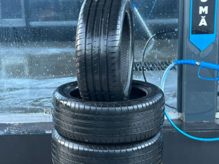 Anvelope Goodyear 235/45 R18 Vară 90% !!!