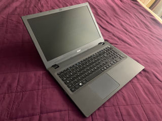 Игровой Acer в отличном состоянии ! 15.6/ i7 6500/ 8GB ram/ 256GB SSD/ NVIDIA GT920 2GB