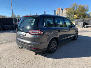 Ford Galaxy foto 5