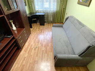 Apartament cu 2 camere, 50 m², Sculeni, Chișinău foto 2