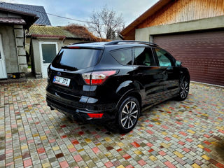 Ford Kuga foto 3