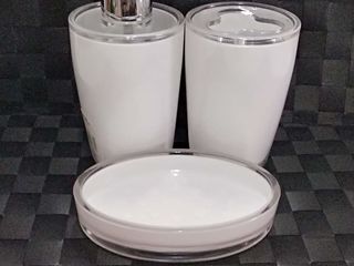 Наборы для ванной комнаты и туалета foto 2