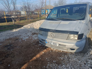 Mercedes Vito foto 2