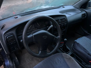 Nissan Primera foto 6