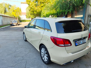 Mercedes B-Class foto 4