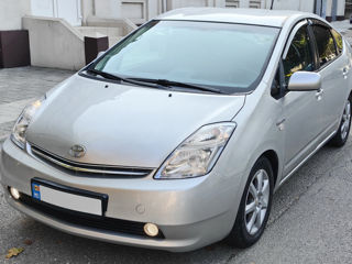 Toyota Prius foto 1