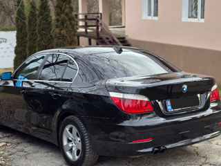 BMW 5 Series foto 5