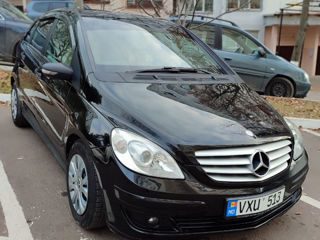 Mercedes B-Class foto 5