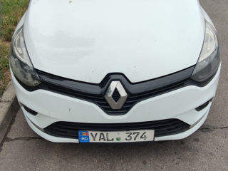 Renault Clio foto 4