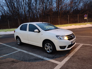 Dacia Logan foto 1