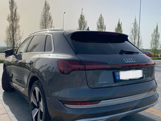 Audi e-tron foto 4