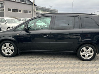 Opel Zafira foto 5