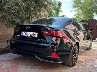 Lexus IS Series foto 4