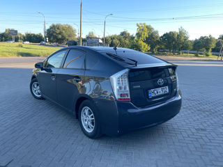 Toyota Prius foto 4