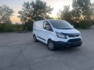 Ford Transit foto 1