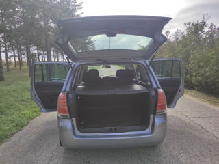 Opel Zafira foto 7