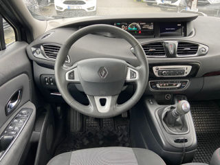 Renault Scenic foto 11