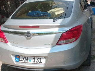 Opel Insignia foto 1