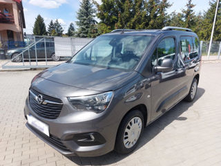 Opel Combo фото 0